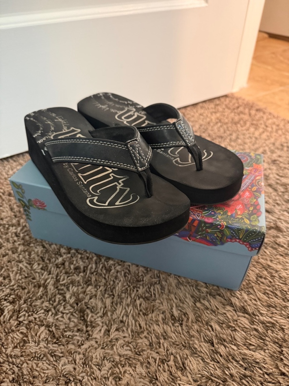 Carlos Santana Black Platform Thong Sandals
